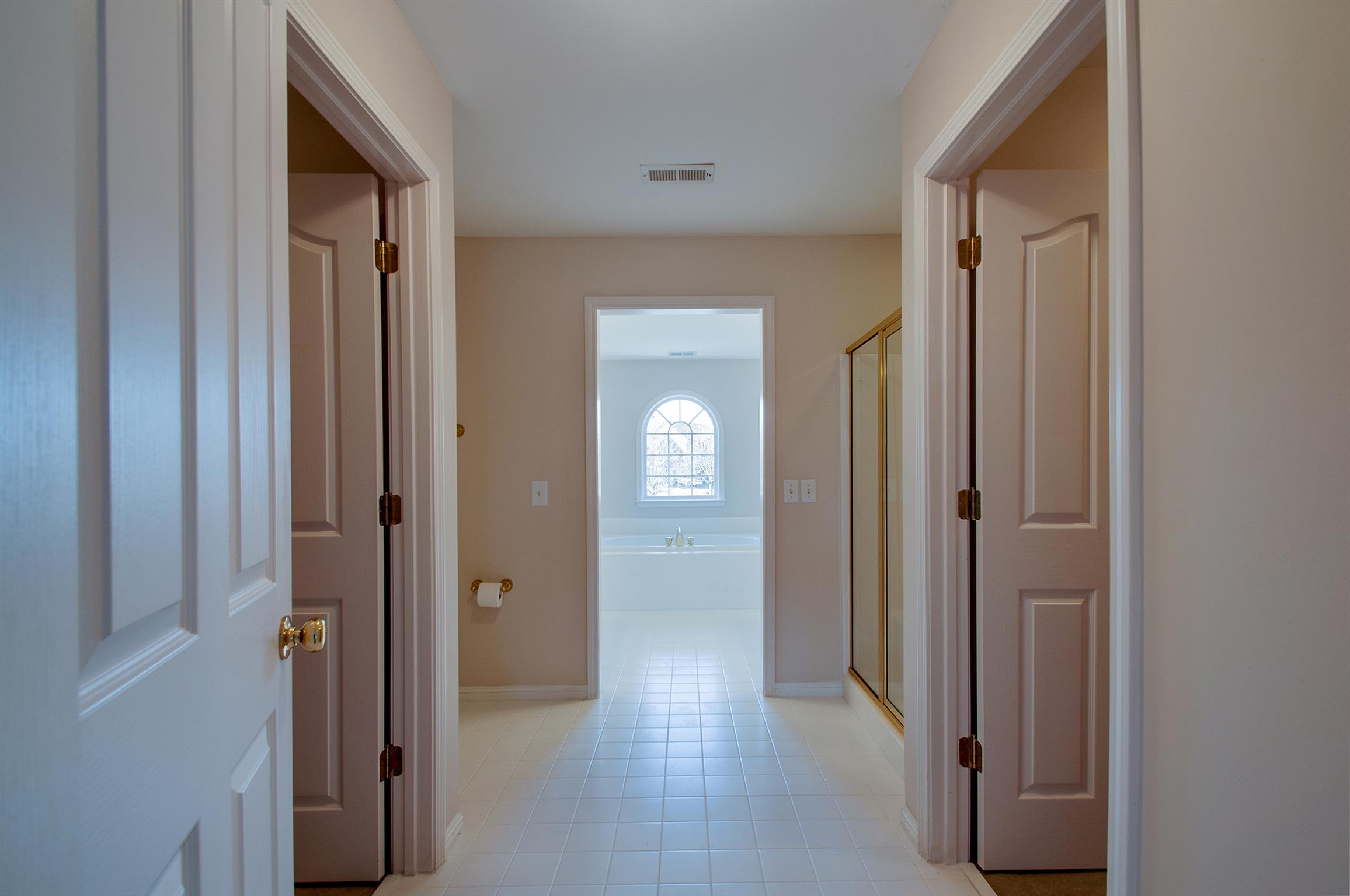 1458 Governors Ridge Franklin, TN 37064 - Photo 12 of 28 Gallery Image 12