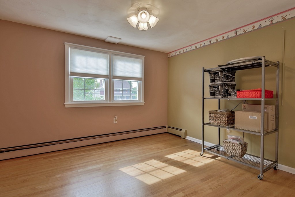 298 Hampshire Road Methuen, MA 01844 - Photo 20 of 30 Gallery Image 20