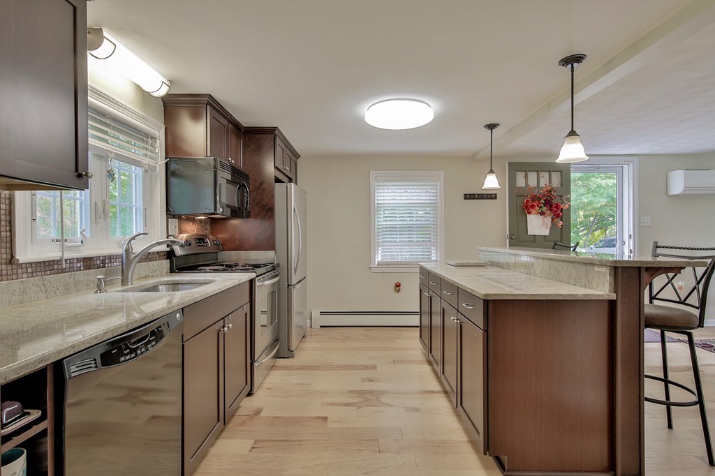 298 Hampshire Road Methuen, MA 01844 - Photo 24 of 30 Gallery Image 24