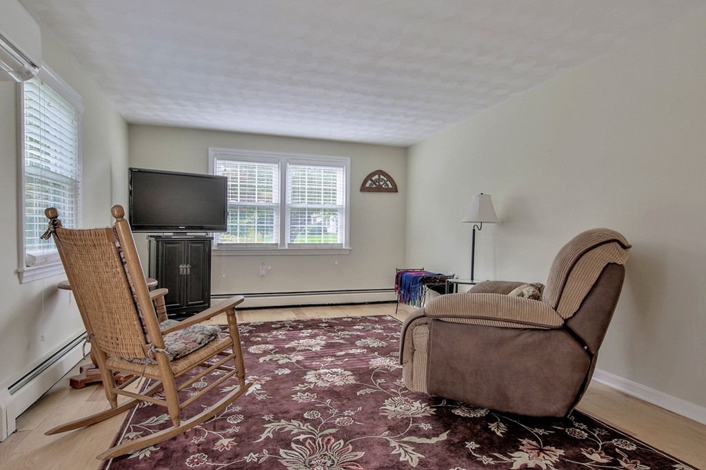 298 Hampshire Road Methuen, MA 01844 - Photo 27 of 30 Gallery Image 27