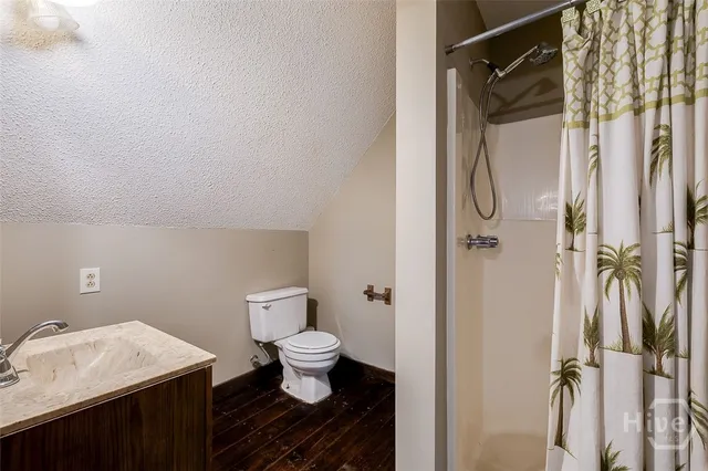 $465,000 | 194 Deerfield Drive, Springfield, GA 31329