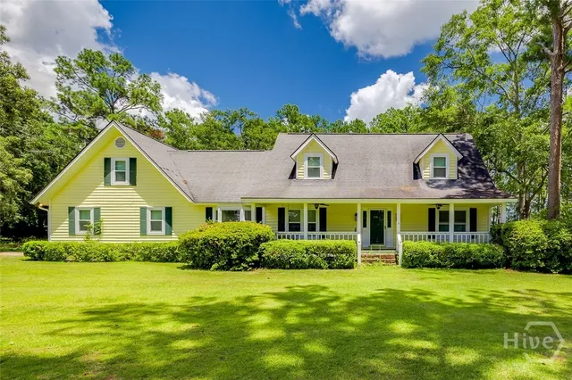 $465,000 | 194 Deerfield Drive, Springfield, GA 31329