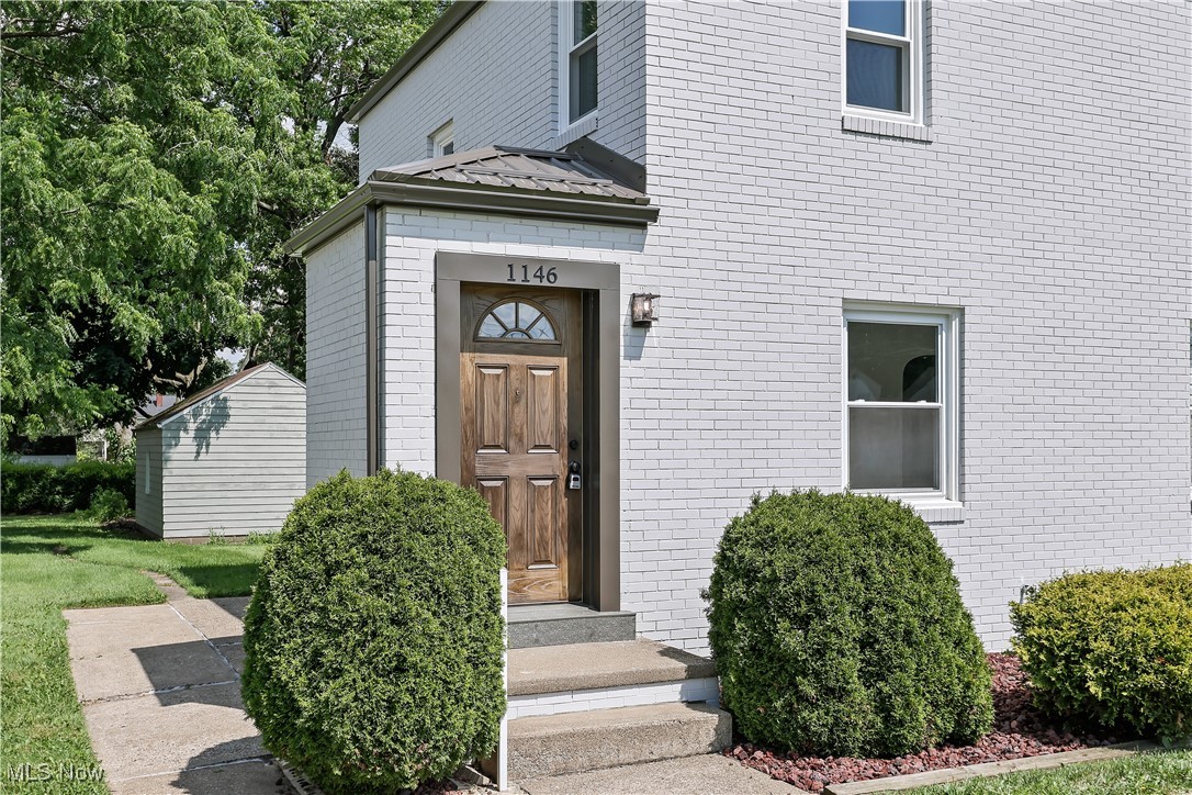 1146 Raff Road Southwest Canton, OH 44710 - Photo 2 of 41 Gallery Image 2