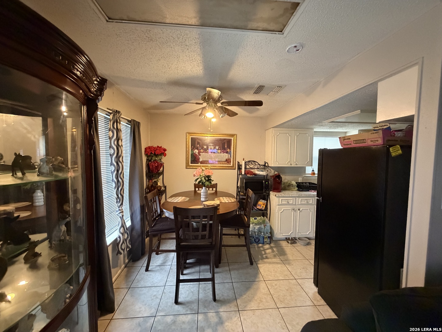5014 Binz-Engleman Road San Antonio, TX 78219 - Photo 8 of 21 a view of a livingroom with furniture and a window