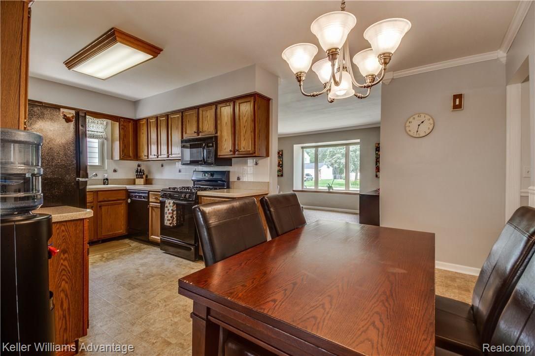 43823 Proctor Road Canton, MI 48188 - Photo 40 of 40 Interiors (10 of 34).jpg