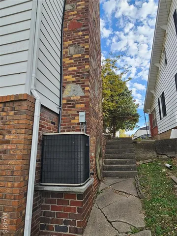 $115,000 | 1143 George Street, Chester, IL 62233