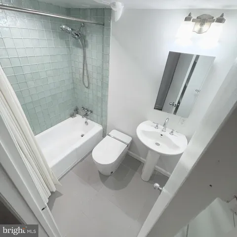 $399,900 | 1525 Q Street Northwest, Unit 2, Washington, DC 20009