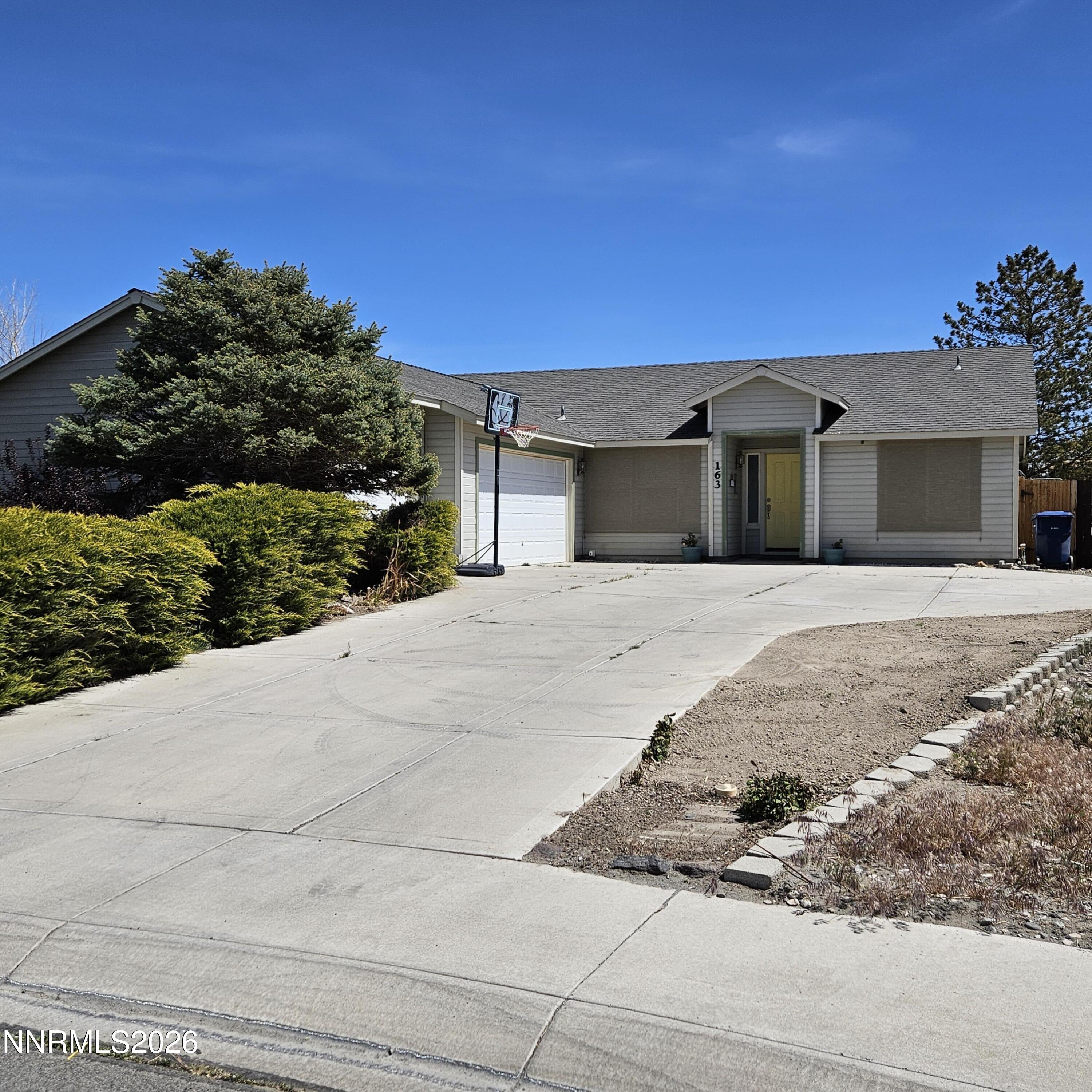 163 Shadow Mountain Drive Fernley, NV 89408 - Photo 2 of 23 20260418_125218