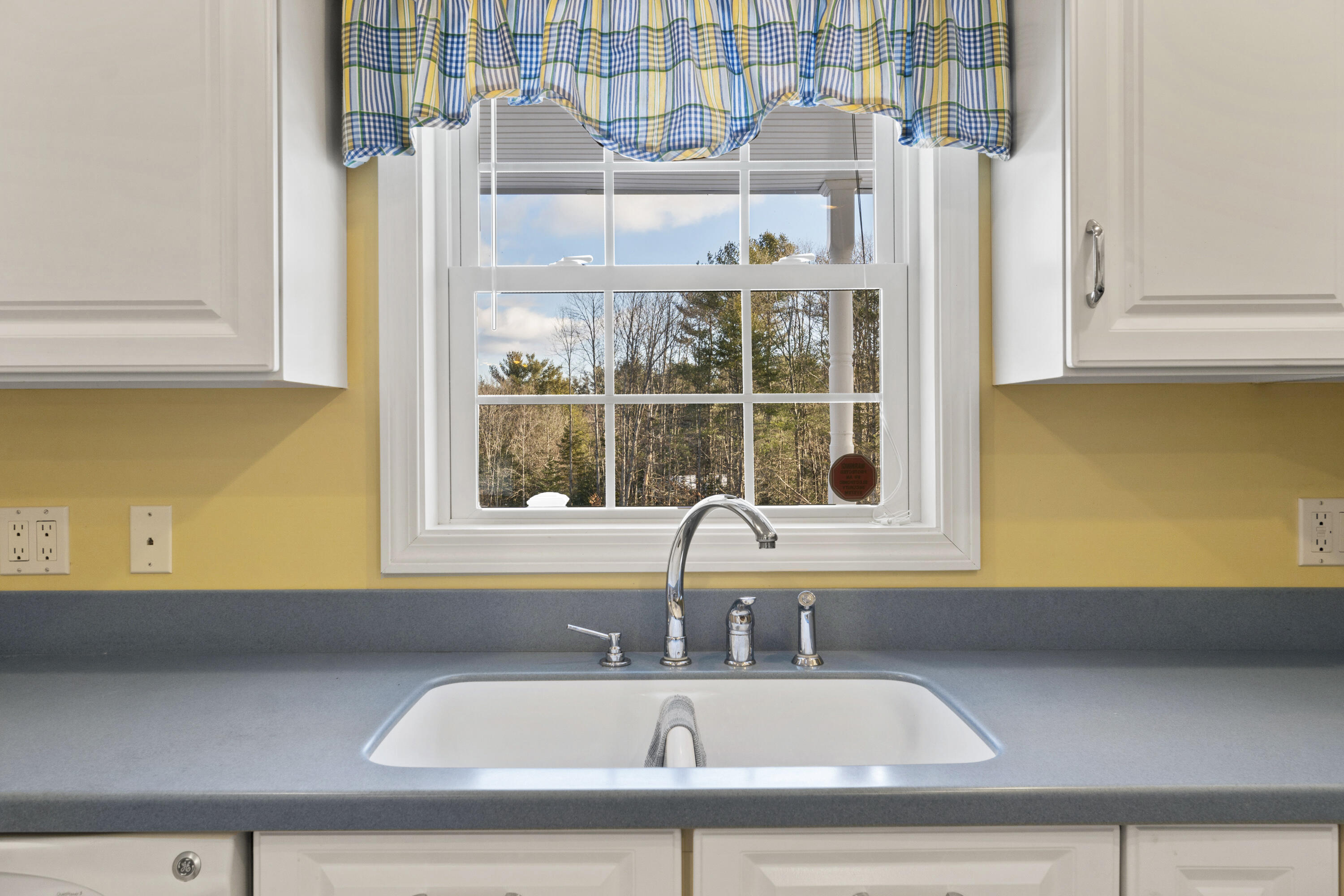 18 Gayton Road Lisbon, ME 04250 - Photo 10 of 73 18 Gayton Road_114