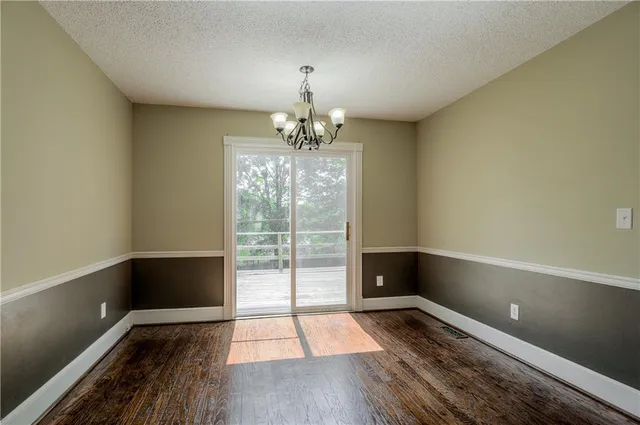 $309,900 | 5835 North College Avenue, Gladstone, MO 64119