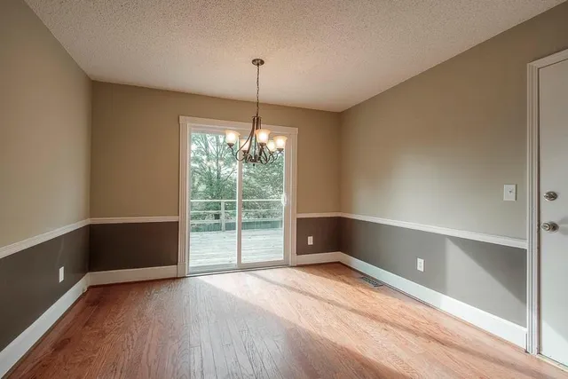 $309,900 | 5835 North College Avenue, Gladstone, MO 64119