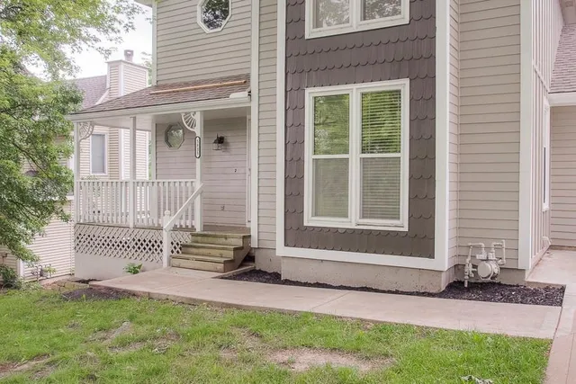 $309,900 | 5835 North College Avenue, Gladstone, MO 64119