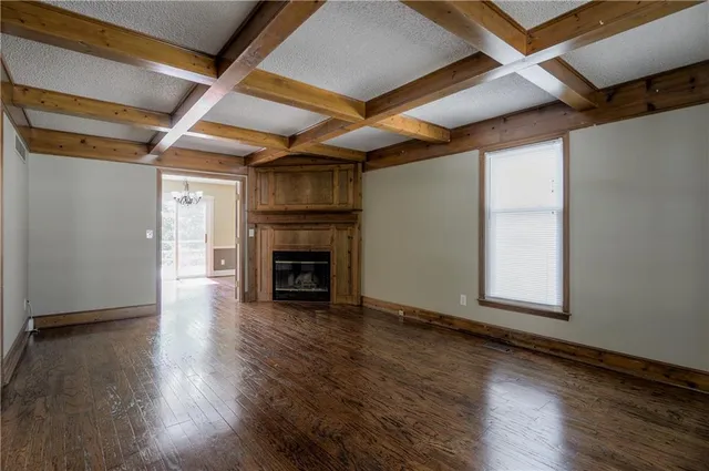 $309,900 | 5835 North College Avenue, Gladstone, MO 64119