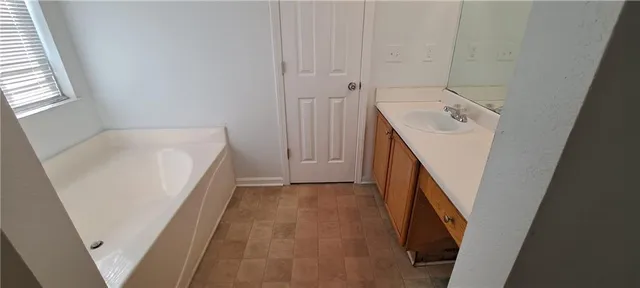 $1,675 | 4520 Ravenwood Place, Union City, GA 30291