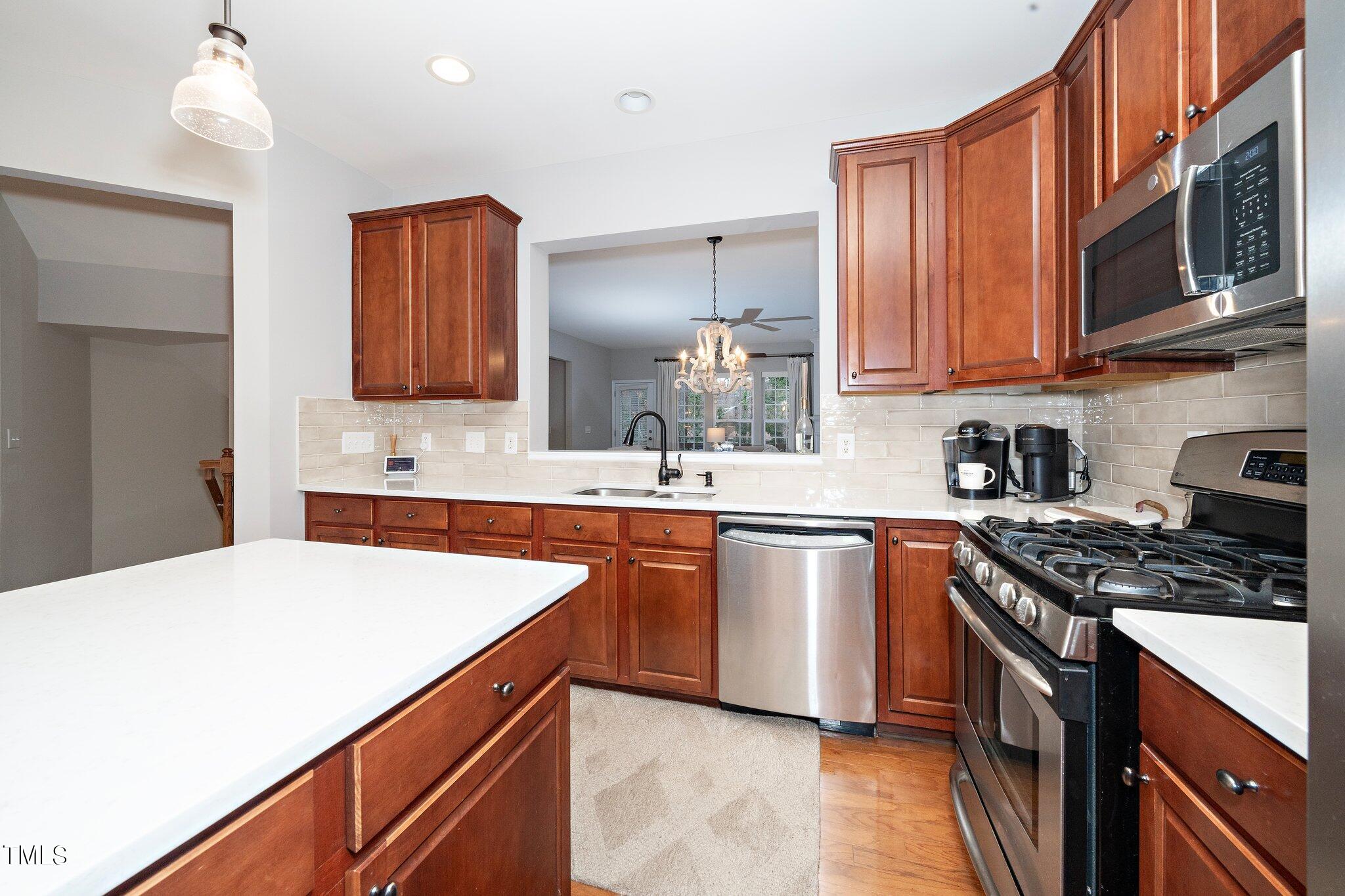 2606 Laurel Cherry Street Raleigh, NC 27612 - Photo 8 of 23 8-web-or-mls-DSC00815 copy