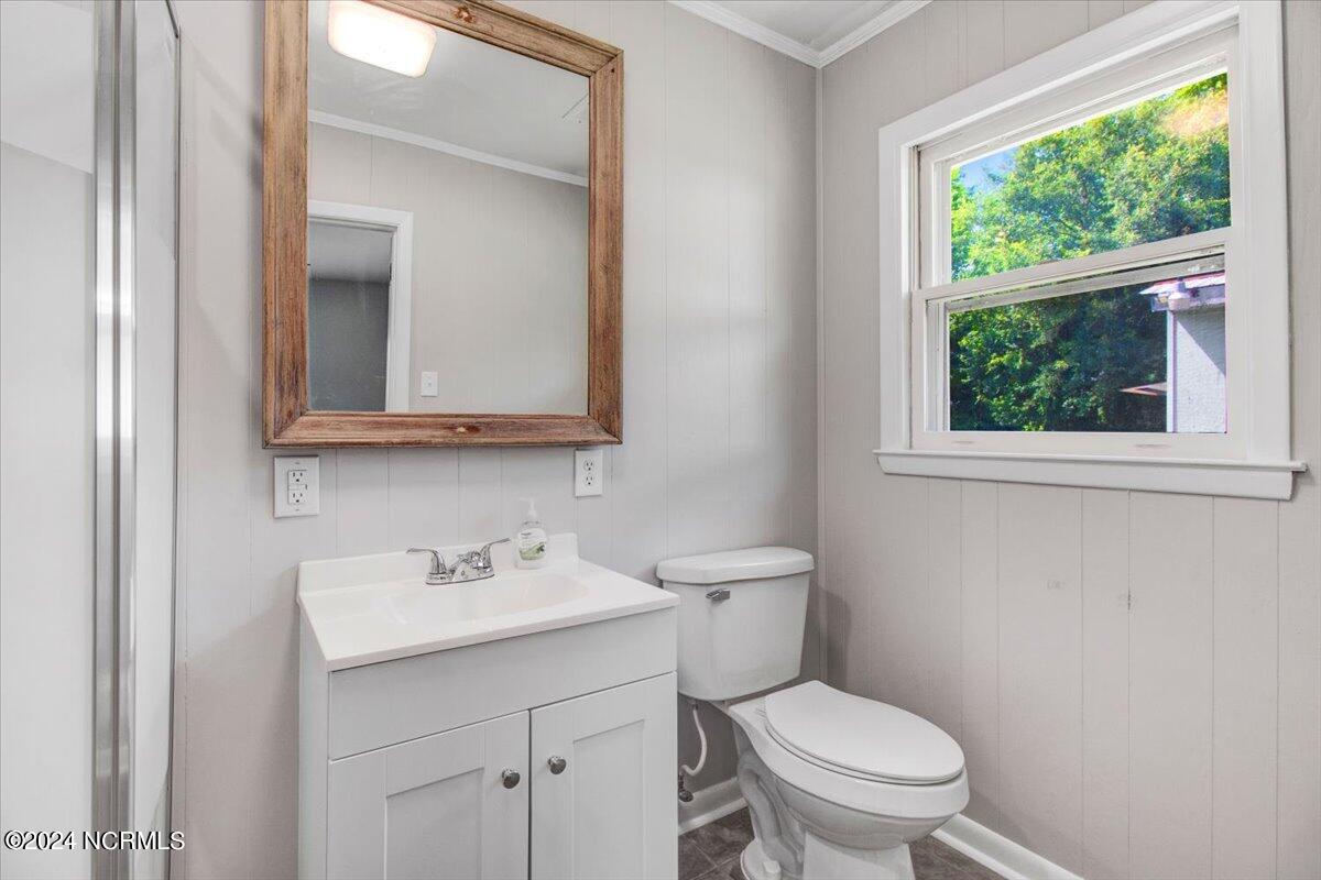 141 Parker Road Mount Olive, NC 28365 - Photo 16 of 22 34-141 Parker Rd - Interiors-13