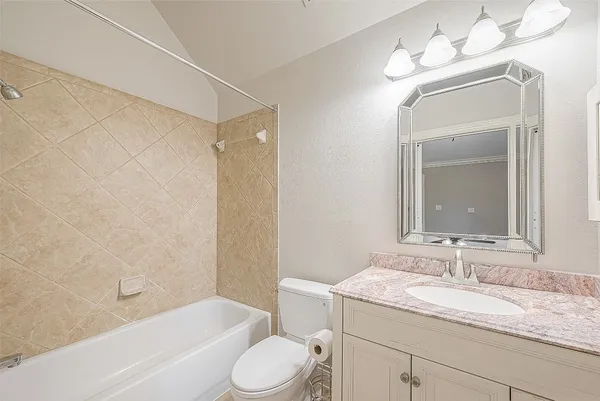 $2,900 | 31902 Forest Pine Court, Conroe, TX 77385