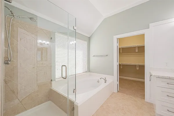 $2,900 | 31902 Forest Pine Court, Conroe, TX 77385