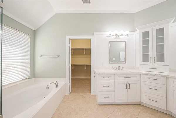 $2,900 | 31902 Forest Pine Court, Conroe, TX 77385