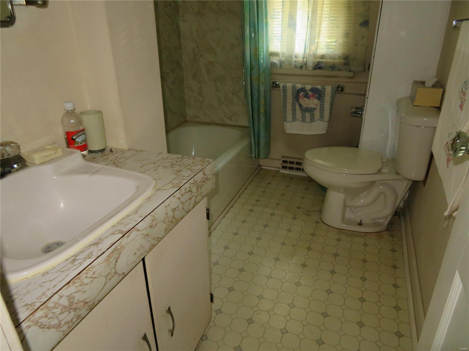 28862 McClusky Road Jerseyville, IL 62052 - Photo 17 of 37 Gallery Image 17