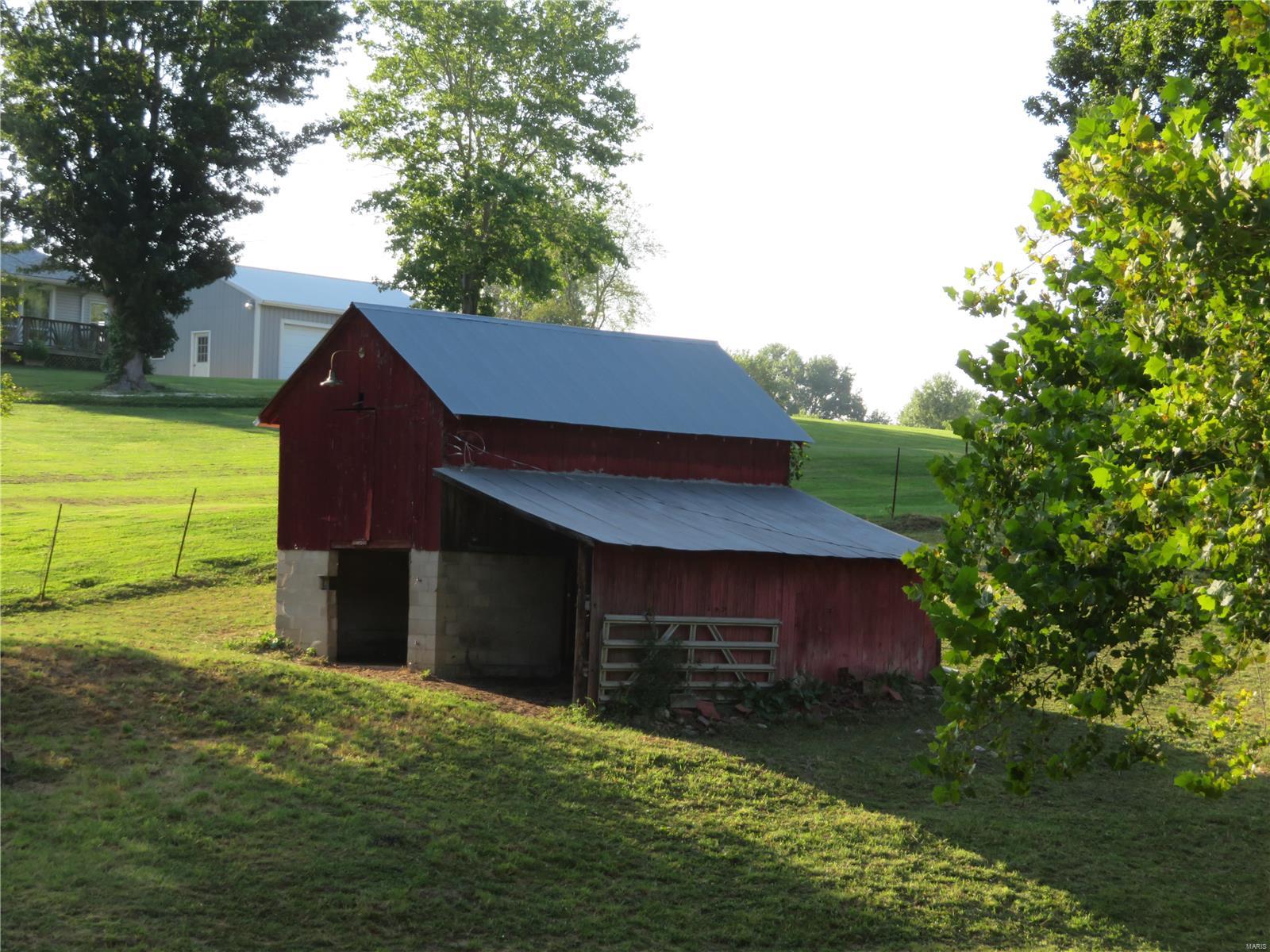 28862 McClusky Road Jerseyville, IL 62052 - Photo 26 of 37 Gallery Image 26