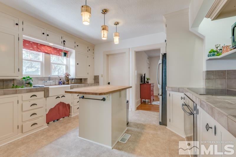 633 Donner Drive Reno, NV 89509 - Photo 15 of 37 Photo 15