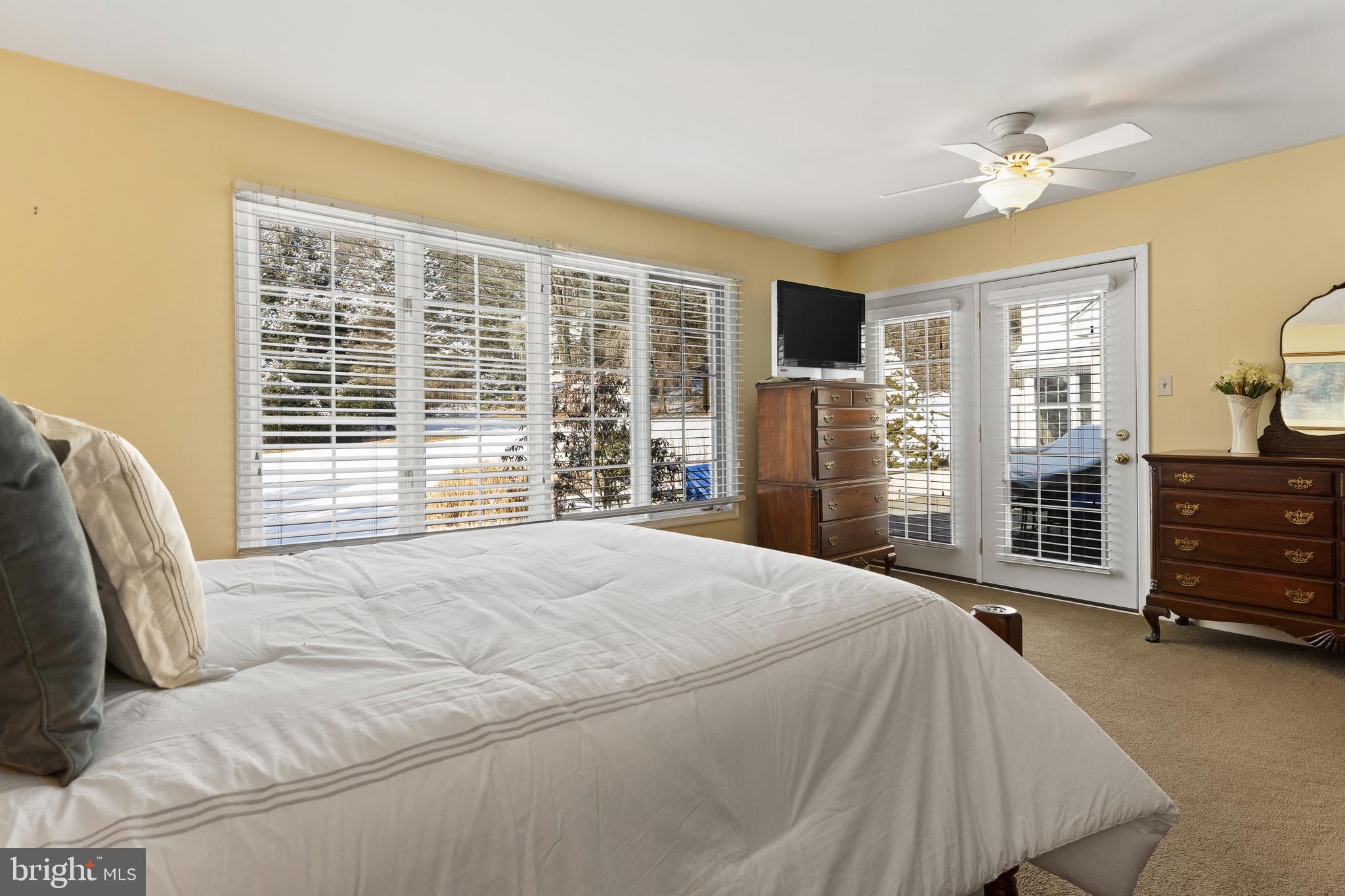 684 Wetherby Lane Devon, PA 19333 - Photo 28 of 38 First Floor Primary Suite