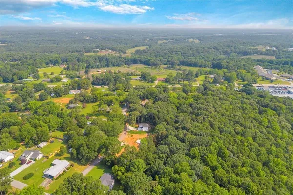 $2,200 | 155 Carey Street, Franklin Springs, GA 30662