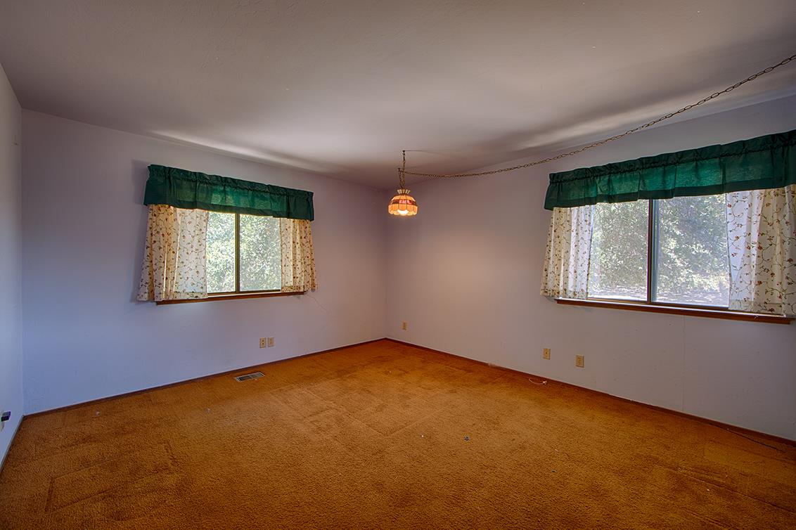 20073 Beatty Ridge Road Los Gatos, CA 95033 - Photo 26 of 28 Gallery Image 26