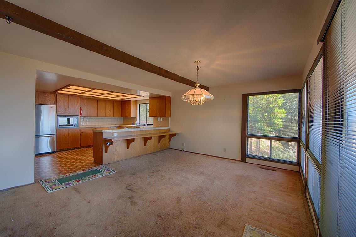 20073 Beatty Ridge Road Los Gatos, CA 95033 - Photo 7 of 28 Gallery Image 7