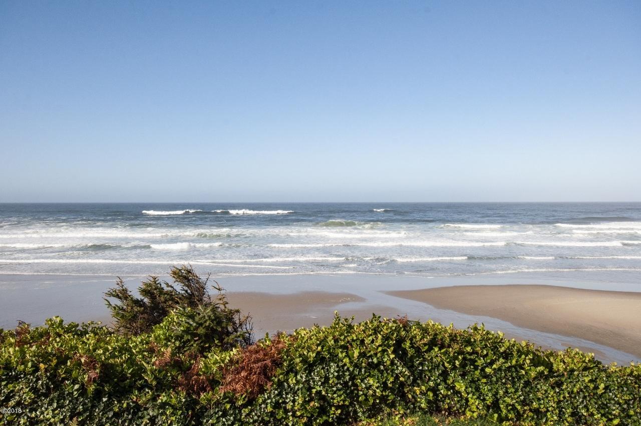 7469 Northwest Logan Road Lincoln City, OR 97367 - Photo 34 of 35 248883FB-1FDB-4EAD-B765-AA393B9804EB