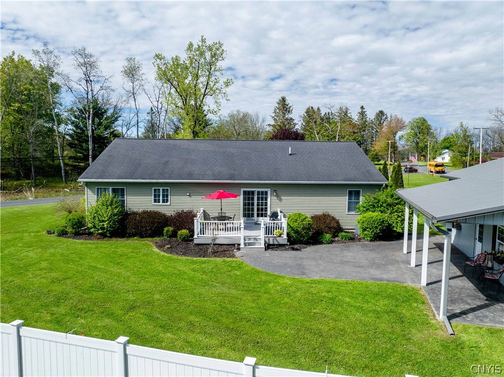 126 Bridge Street Schroeppel, NY 13135 - Photo 11 of 46