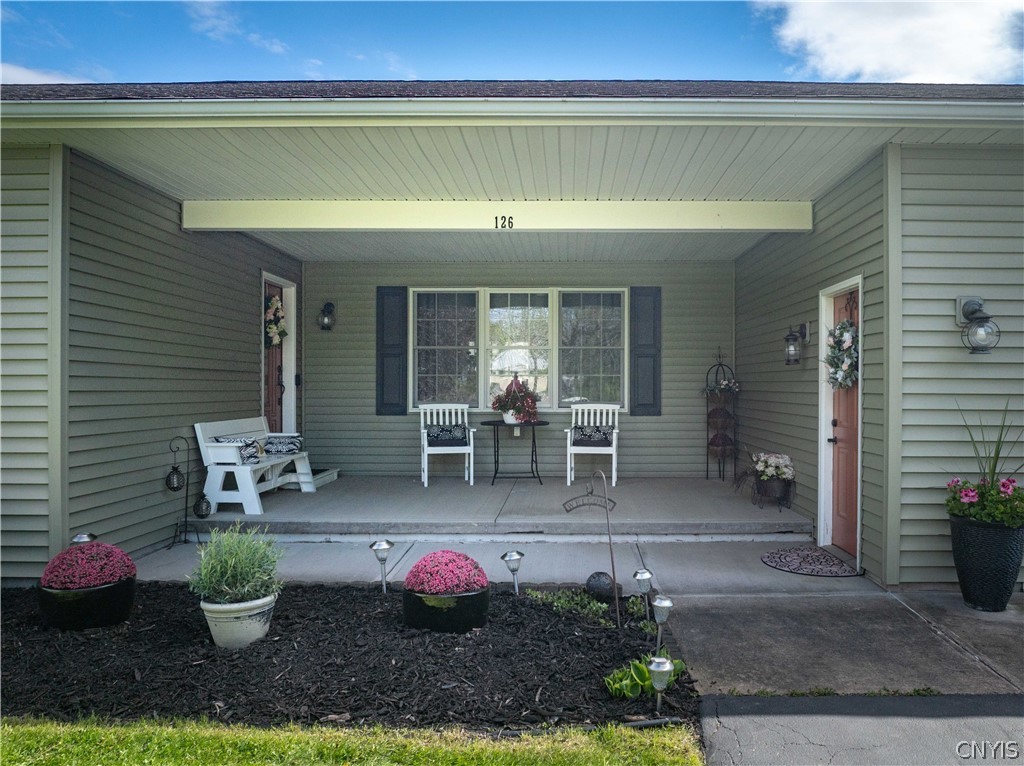 126 Bridge Street Schroeppel, NY 13135 - Photo 4 of 46
