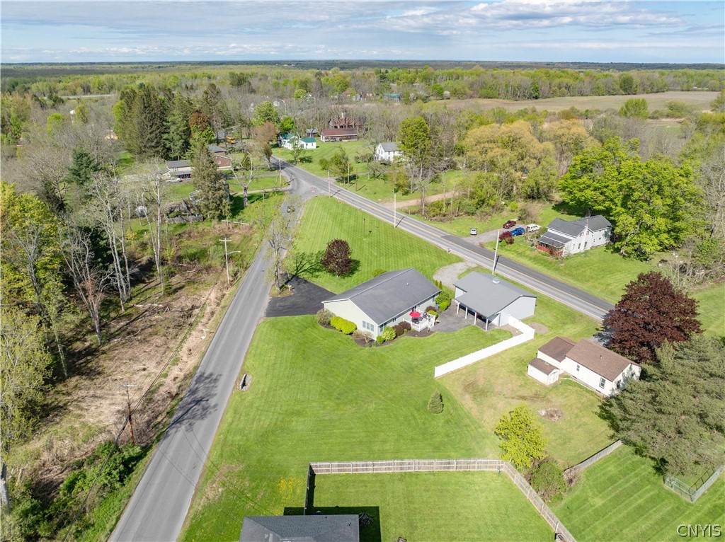126 Bridge Street Schroeppel, NY 13135 - Photo 7 of 46