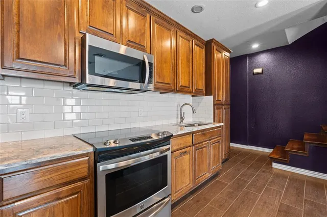 $3,700 | 10437 Brangus Drive, Crowley, TX 76036