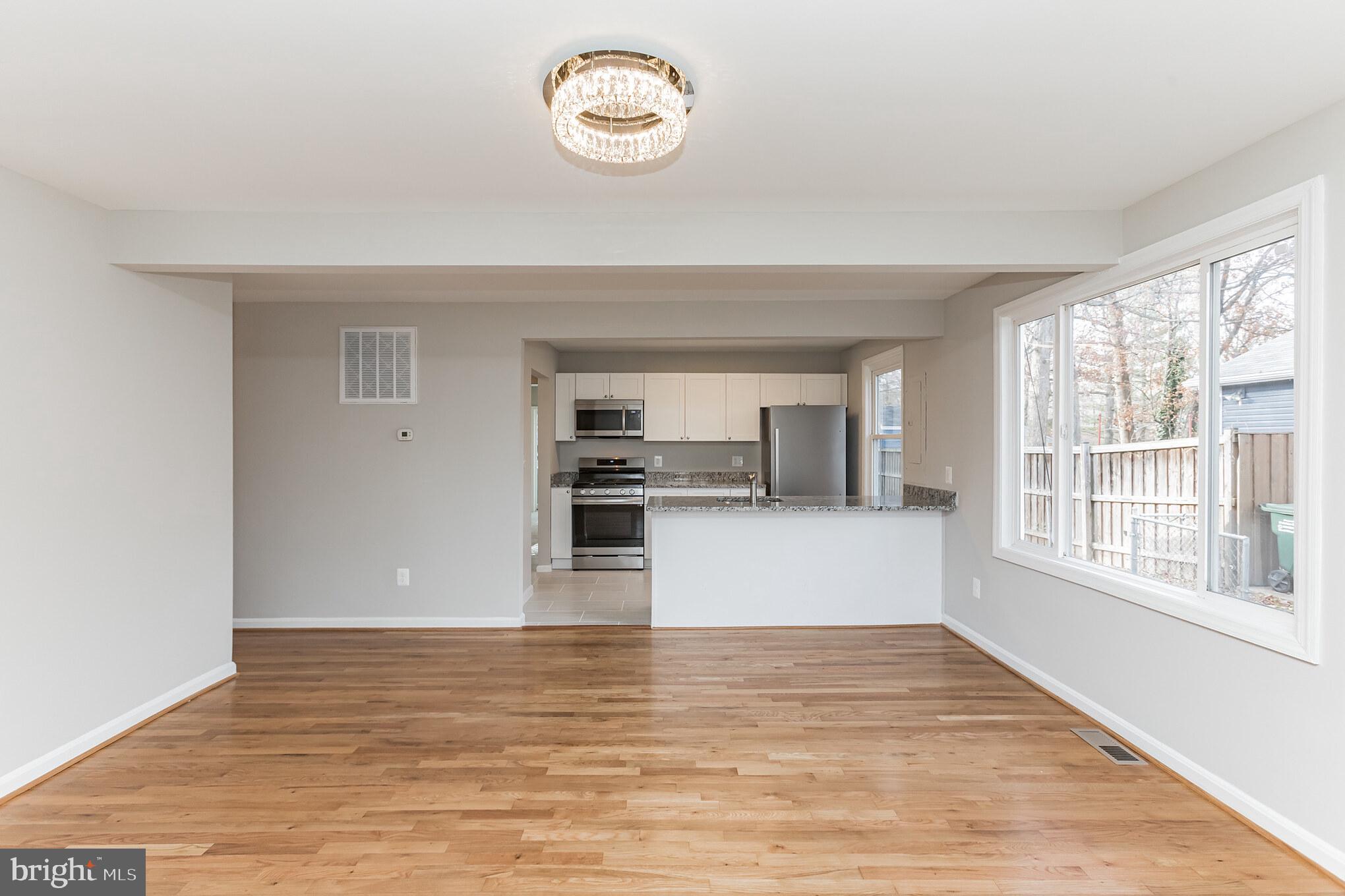 3118 Wayne Road Falls Church, VA 22042 - Photo 7 of 30 Gallery Image 7