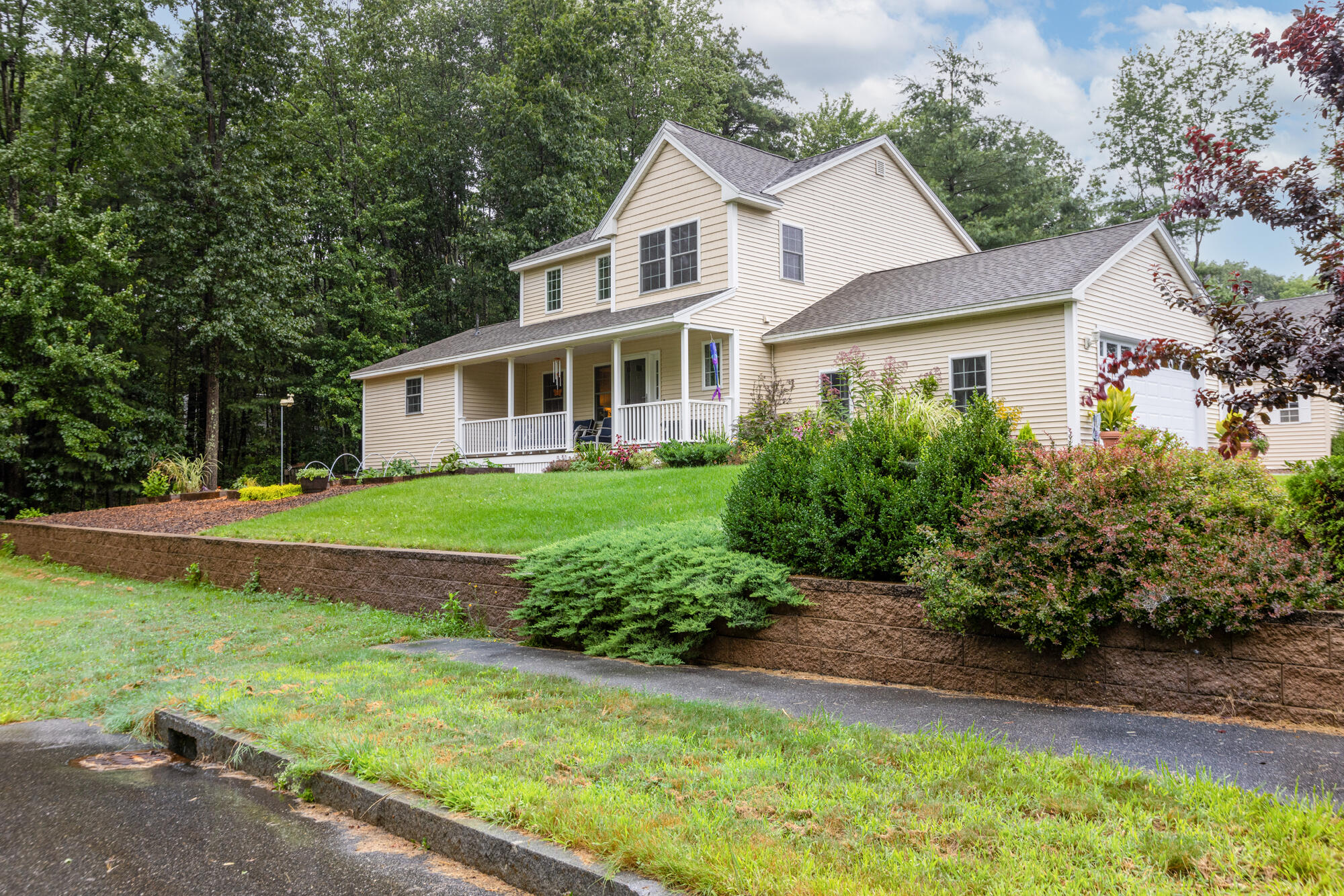 105 Skylark Road Portland, ME 04103 - Photo 2 of 45 105 Skylark Rd._W5_040