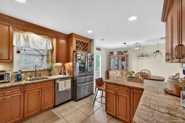 $549,000 | 38 Jefferson Drive, Monroe, NY 10950