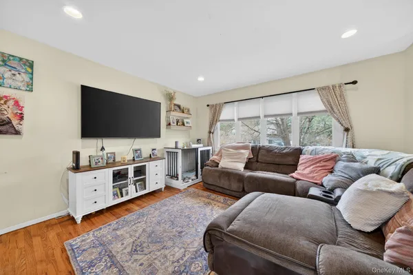 $549,000 | 38 Jefferson Drive, Monroe, NY 10950