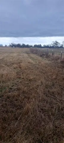 $189,000 | 9-10 County Road, Lone Oak, TX 75453