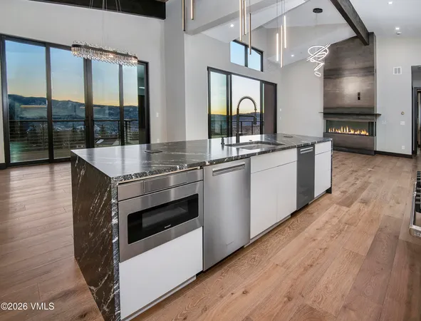 $5,600,000 | 4644 North Point, Avon, CO 81620