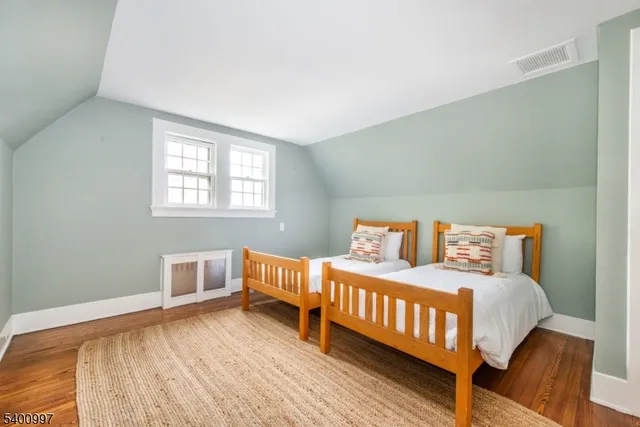 $1,995,000 | 158 South Mountain Avenue, Montclair, NJ 07042