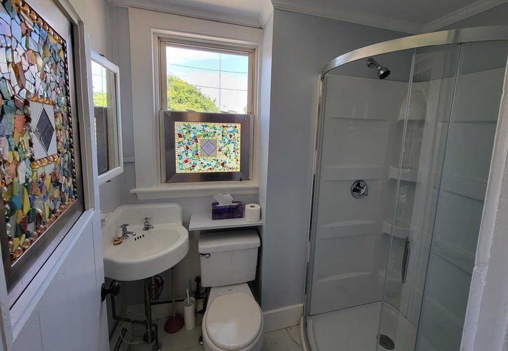 11 Perkins Road Gloucester, MA 01930 - Photo 17 of 23 Gallery Image 17