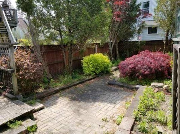 11 Perkins Road Gloucester, MA 01930 - Photo 8 of 23 Gallery Image 8