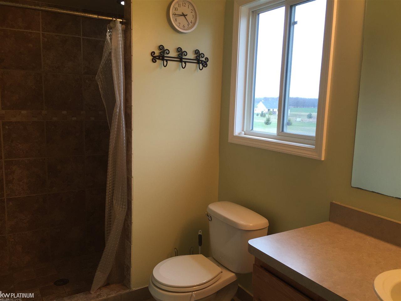 6820 Wildcat Road Jeddo, MI 48032 - Photo 9 of 14 31286402-8.JPG