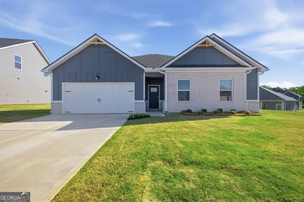 $317,940 | 213 Agriculture Lane, Perry, GA 31069