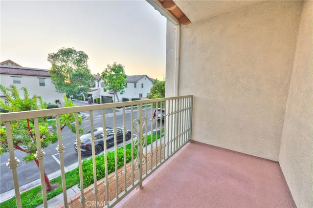 $788,000 | 858 Calaveras Way, Corona, CA 92878