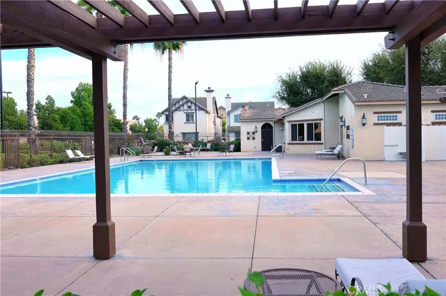 $788,000 | 858 Calaveras Way, Corona, CA 92878