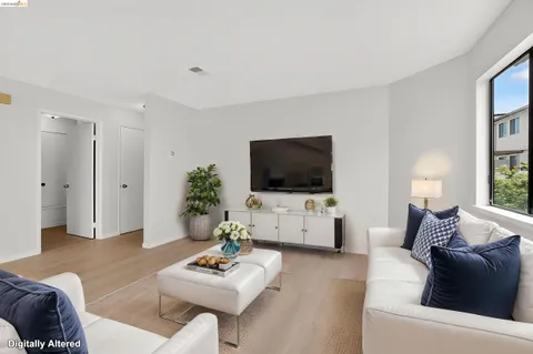 $449,000 | 5035 Valley Crest Drive, Unit 177, Concord, CA 94521