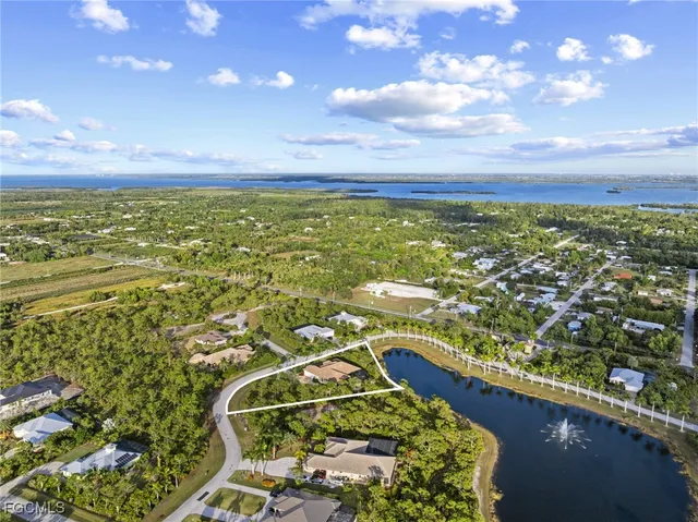 $1,049,000 | 6057 Calusa Rdg Trail, Bokeelia, FL 33922